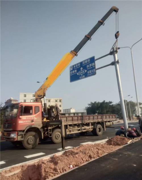 太谷区设备吊装租赁吊车要用多大吊车